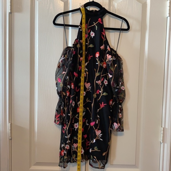 Guess woman’s Embroidered Dress Jet black size 0 - Picture 4 of 13